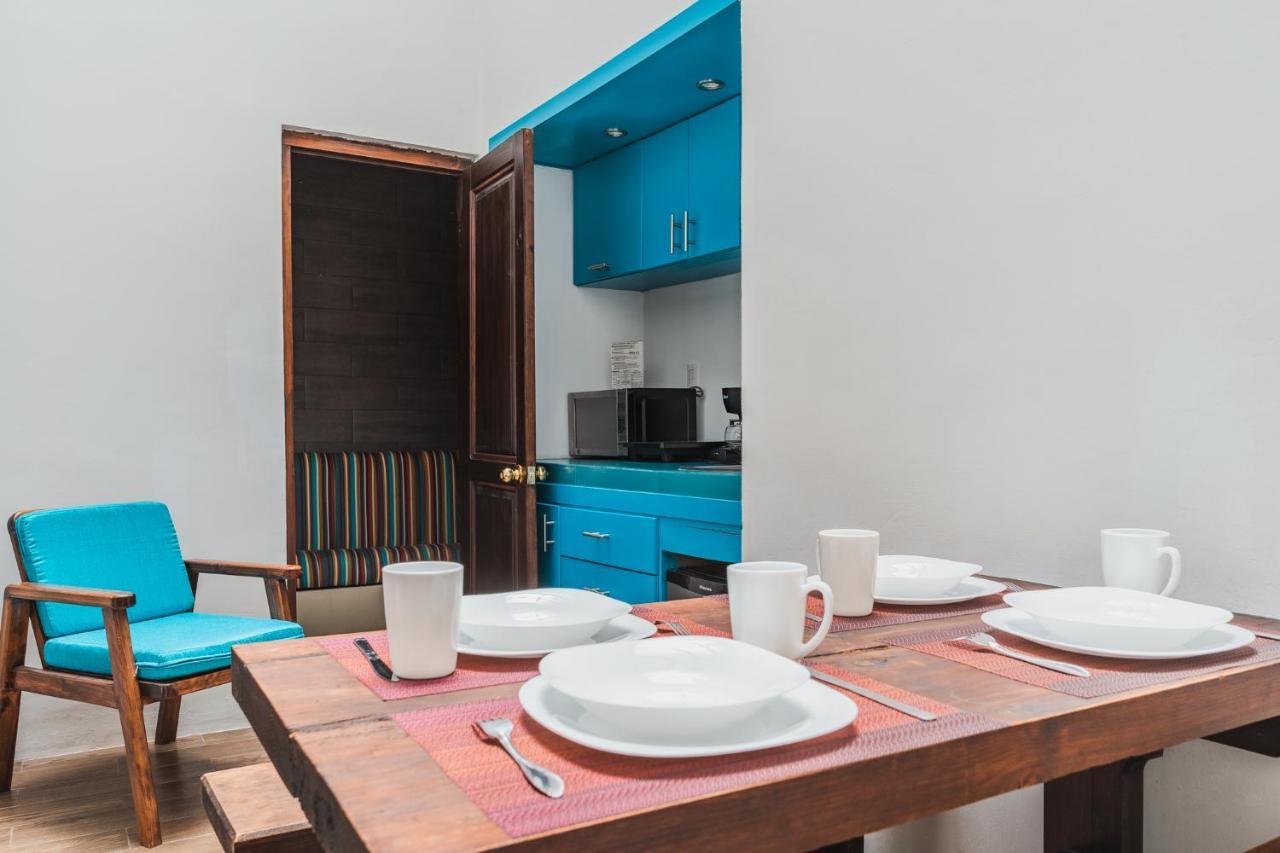 Yox Hotel Boutique San Cristóbal de Las Casas 외부 사진 A kitchen in a hotel